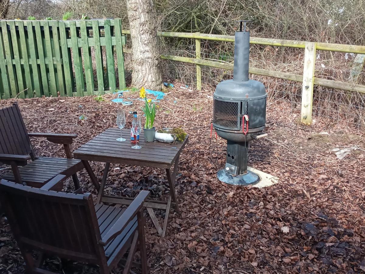 Glamping Malvern Shepherd Hut エクステリア 写真